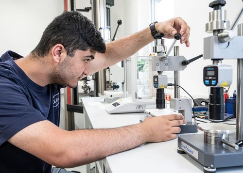 Ausbildung zum Werkstoffprüfer - Fachrichtung Kunststofftechnik (m/w/d)