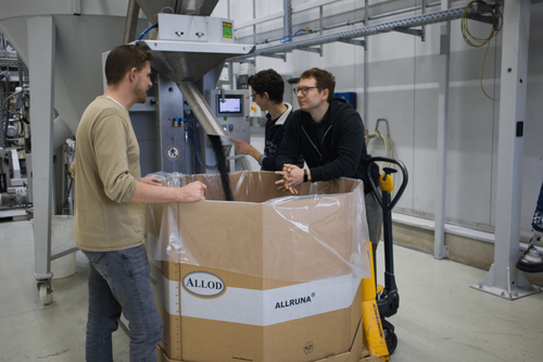 Verbundstudium: Nachhaltige Ingenieurwissenschaften (B. Eng.) & Ausbildung zum Kunststoff- und Kautschuktechnologen (m/w/d)