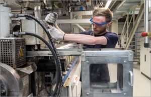 Maschinen- und Anlagenführer bei der Arbeit